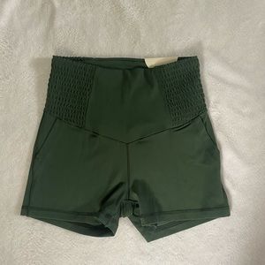 Offline by Aerie biker shorts size medium